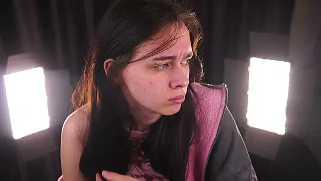 Snapshot of GinnyKittle chatting on 15, 2, 2026 GinnyKittle online show from 15, 2, 2026