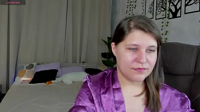 helenahoff online show from 10, 3, 2026