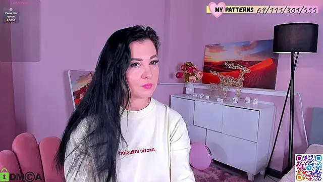 Snapshot of Monika_Martinezz chatting on 22, 6, 2026 Monika Martinezz online show from 22, 6, 2026