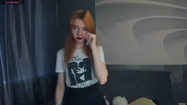 TarynPalek online show from 20, 7, 2026