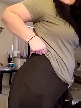 Rosegold2431 online show from 6, 2, 2026