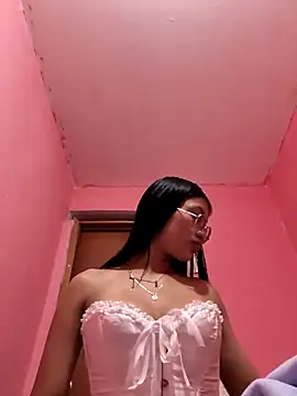 Snapshot of velvet_macaw chatting on 25, 2, 2026 velvet macaw online show from 25, 2, 2026