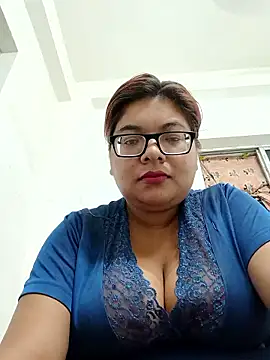 Elie Hallway online show from 12, 4, 2026