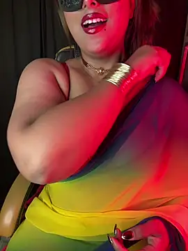 Snapshot of queen-panda chatting on 4, 2, 2026 queen-panda online show from 4, 2, 2026