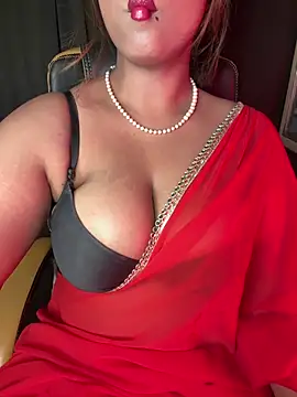 Snapshot of queen-panda chatting on 9, 2, 2026 queen-panda online show from 9, 2, 2026