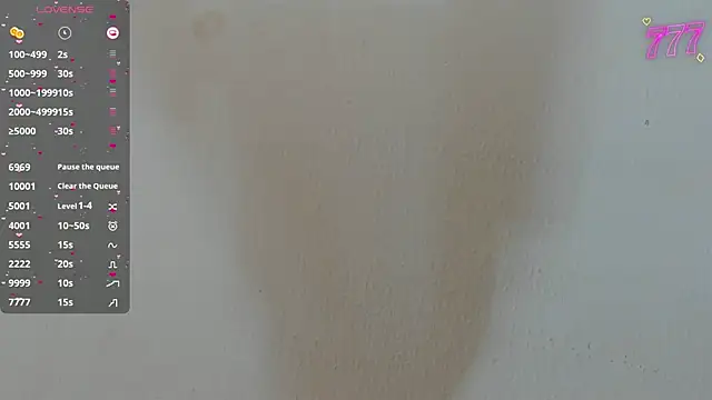 Snapshot of SamanthaHill_ chatting on 7, 5, 2026 SamanthaHill online show from 7, 5, 2026