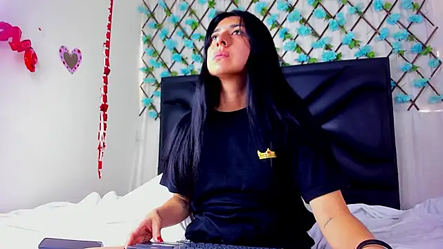 Snapshot of EmmaWilliamss4 chatting on 22, 2, 2026 EmmaWilliamss4 online show from 22, 2, 2026