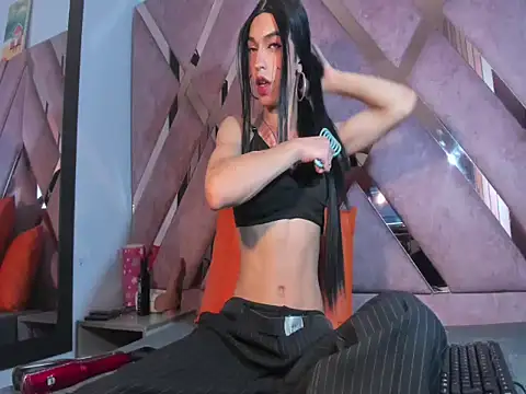 Snapshot of MeghanQueen__ chatting on 6, 2, 2026 MeghanQueen online show from 6, 2, 2026