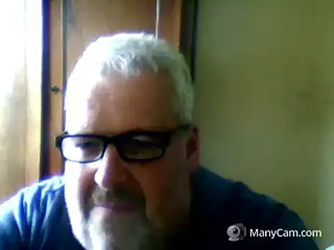 Snapshot of swichcassanesi chatting on 9, 5, 2026 swichcassanesi online show from 9, 5, 2026