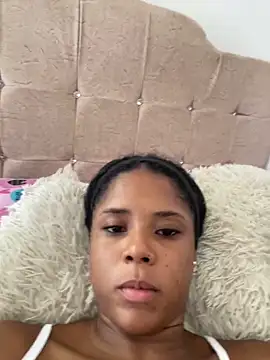 LIA PARKERR online show from 27, 2, 2026