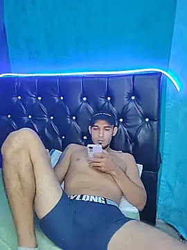 Snapshot of junior_men22 chatting on 17, 2, 2026 junior men22 online show from 17, 2, 2026