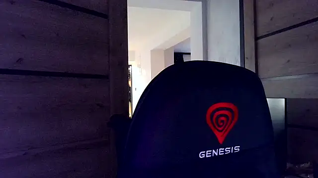 karlaluuvv online show from 8, 4, 2026