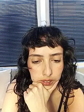 Snapshot of Eva_Err chatting on 15, 2, 2026 Eva Err online show from 15, 2, 2026