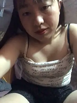 honeyyy110 online show from 23, 2, 2026