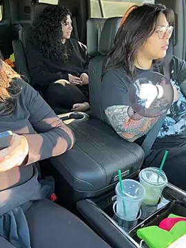 KittyTatts online show from 6, 2, 2026