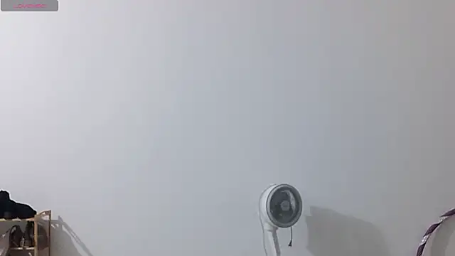 Snapshot of Nikishine chatting on 24, 4, 2026 Nikishine online show from 24, 4, 2026