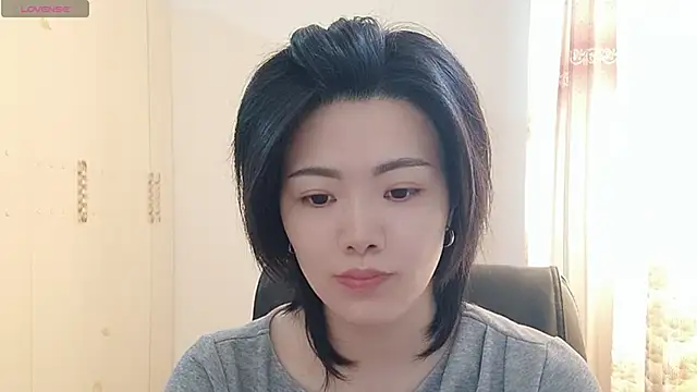 Snapshot of Nikishine chatting on 17, 5, 2026 Nikishine online show from 17, 5, 2026