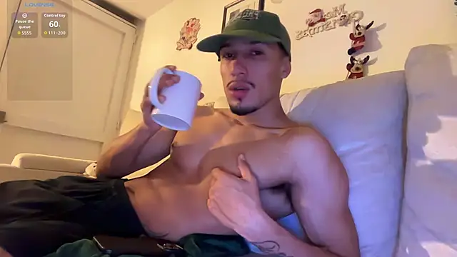 Snapshot of rafael_stone11 chatting on 16, 2, 2026 rafael stone11 online show from 16, 2, 2026