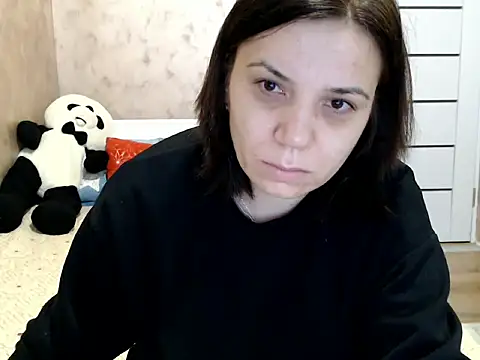 Snapshot of LorraGrey chatting on 17, 2, 2026 LorraGrey online show from 17, 2, 2026