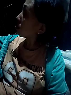 hot-luna- online show from 25, 2, 2026