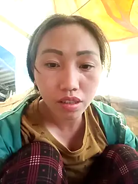 hot-luna- online show from 23, 3, 2026