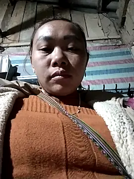 Snapshot of Bella-222 chatting on 3, 2, 2026 Bella-222 online show from 3, 2, 2026