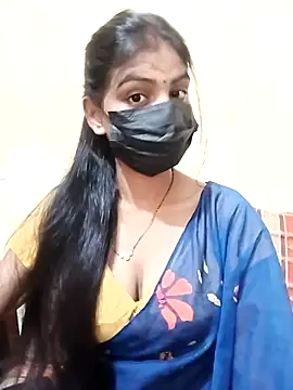 BomBabe online show from 27, 7, 2026