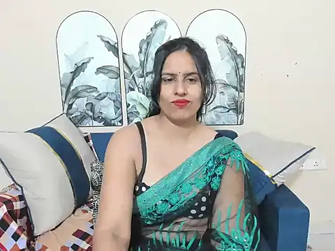 Snapshot of sara_conorr chatting on 15, 5, 2026 sara conorr online show from 15, 5, 2026