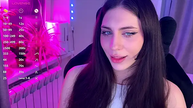 lunawho online show from 17, 5, 2026