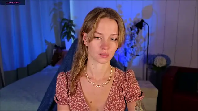 Snapshot of Crystal_Kris chatting on 20, 2, 2026 Crystal Kris online show from 20, 2, 2026