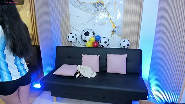 Athenaa tay online show from 8, 7, 2026