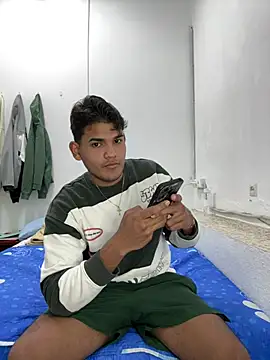 Snapshot of DavShi chatting on 11, 2, 2026 DavShi online show from 11, 2, 2026