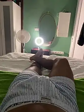 Snapshot of DavShi chatting on 24, 2, 2026 DavShi online show from 24, 2, 2026