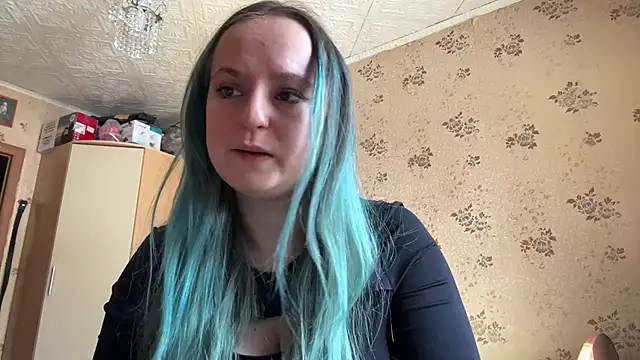 Bubblegum Tempt online show from 12, 3, 2026