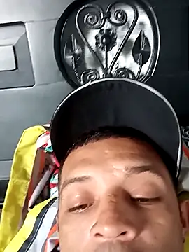 Hot Veteran 1 online show from 12, 4, 2026