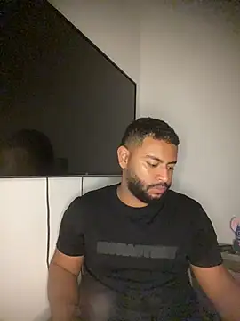 KLEYTON33 online show from 1, 2, 2026