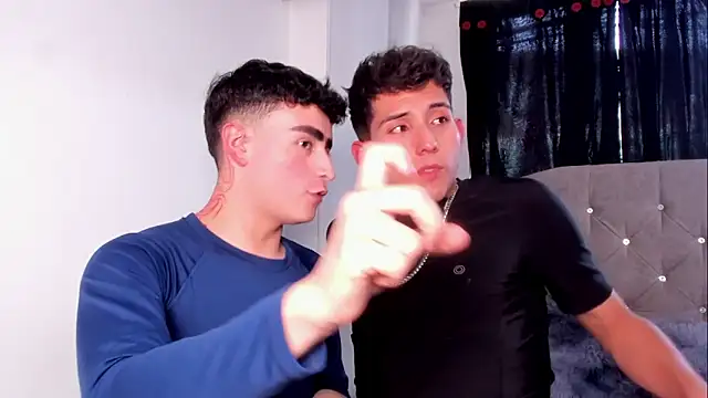 Snapshot of naughtysalomonn chatting on 9, 4, 2026 naughtysalomonn online show from 9, 4, 2026