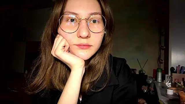 Snapshot of Miaaa_Moon chatting on 17, 3, 2026 Miaaa Moon online show from 17, 3, 2026