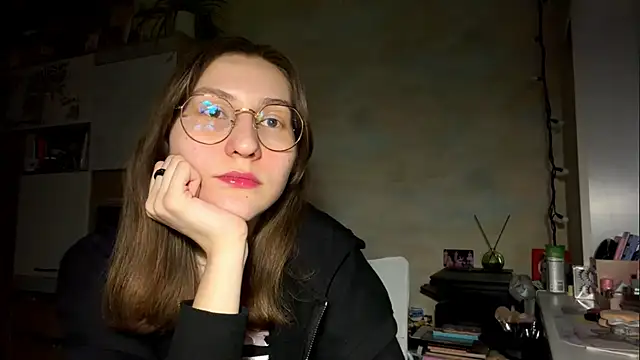 Snapshot of Miaaa_Moon chatting on 19, 3, 2026 Miaaa Moon online show from 19, 3, 2026