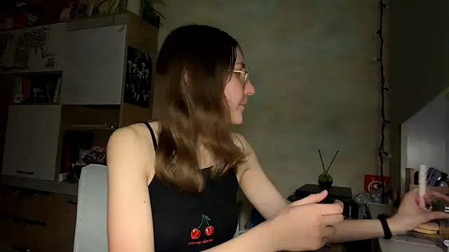 Snapshot of Miaaa_Moon chatting on 25, 3, 2026 Miaaa Moon online show from 25, 3, 2026