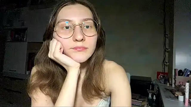 Snapshot of Miaaa_Moon chatting on 26, 3, 2026 Miaaa Moon online show from 26, 3, 2026