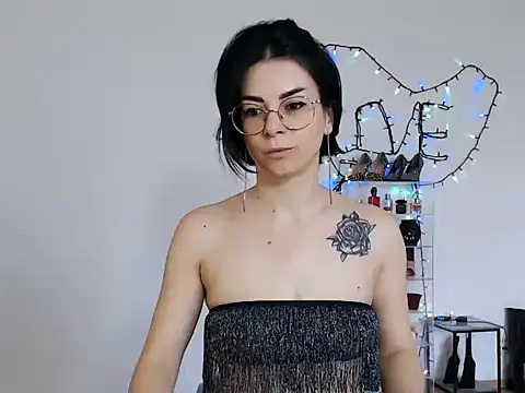 emacandy online show from 25, 3, 2026