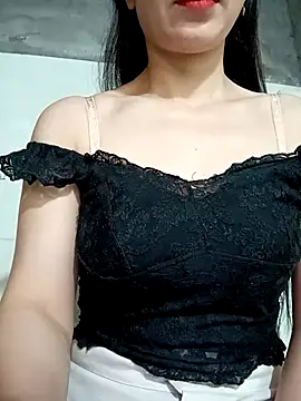 Snapshot of Vyvvyy69 chatting on 18, 5, 2026 Vyvvyy69 online show from 18, 5, 2026