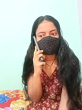 18 year old girl online show from 12, 4, 2026