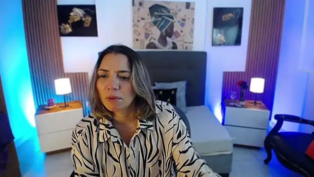 Snapshot of milfsecret69 chatting on 23, 5, 2026 milfsecret69 online show from 23, 5, 2026