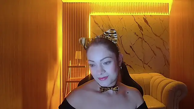 Snapshot of sofia_nova_tf chatting on 5, 2, 2026 sofia nova tf online show from 5, 2, 2026