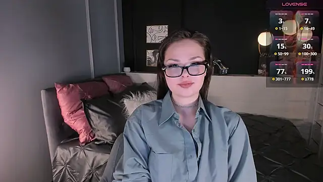 Maykinkya online show from 21, 3, 2026