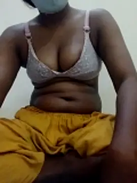 Snapshot of Toma7890 chatting on 24, 2, 2026 Toma7890 online show from 24, 2, 2026