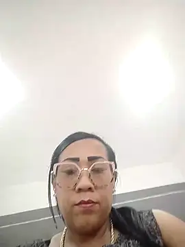 Snapshot of Oliviia_williams chatting on 17, 2, 2026 Oliviia williams online show from 17, 2, 2026