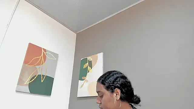 Nico Hillx online show from 14, 6, 2026